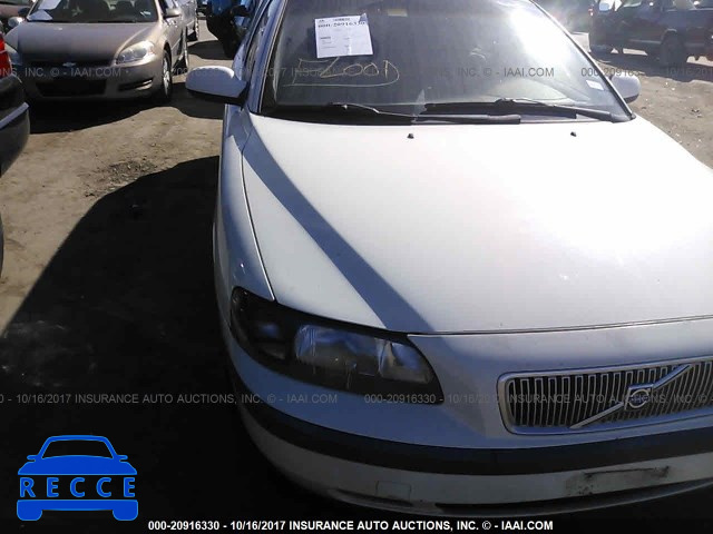 2001 Volvo V70 T5 TURBO YV1SW53D612048802 image 0