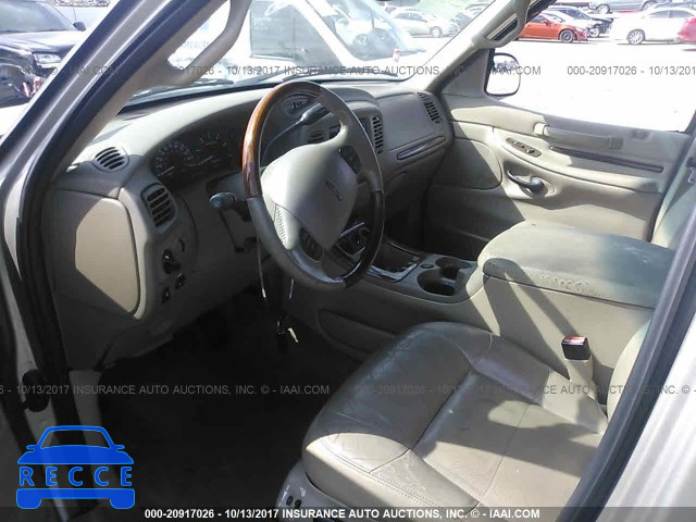2002 Lincoln Navigator 5LMEU27R12LJ08132 image 4