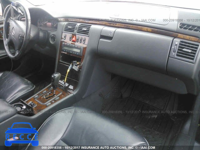 2001 Mercedes-benz E WDBJF70JX1B189524 Bild 4