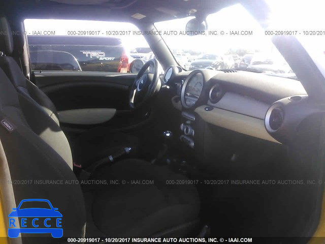 2008 Mini Cooper WMWMF33518TU64883 image 4