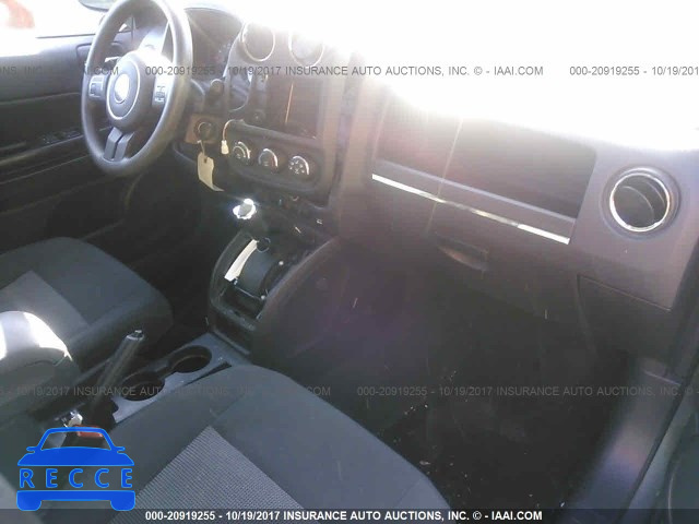 2011 Jeep Compass 1J4NF1FB7BD206912 зображення 4