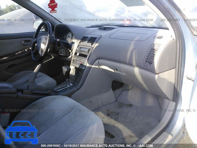 2000 Nissan Maxima GLE/GXE/SE JN1CA31D3YT544194 image 4