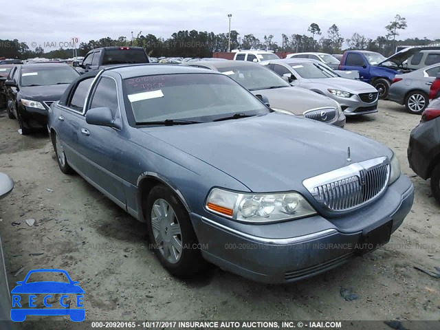 2004 Lincoln Town Car ULTIMATE 1LNHM83W54Y678073 зображення 0