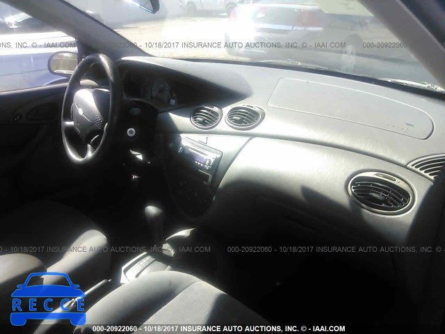 2000 Ford Focus SE/SE SPORT 1FAFP3437YW247137 image 4