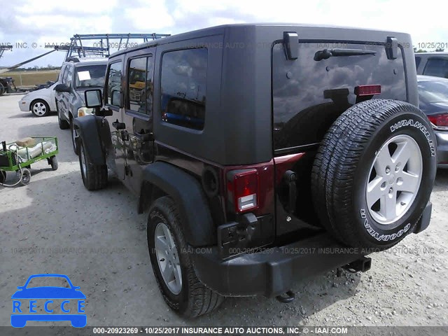 2010 Jeep Wrangler Unlimited 1J4BB3H14AL113588 image 2