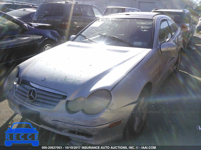 2003 Mercedes-benz C WDBRN64J63A487720 image 1