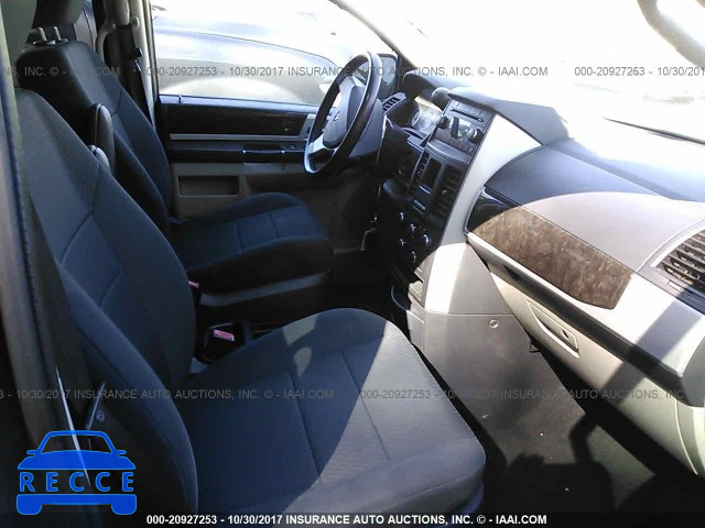 2010 Dodge Grand Caravan SXT 2D4RN5D1XAR261459 image 4