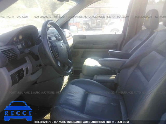 2004 FORD FREESTAR 2FMZA52224BA57784 Bild 4