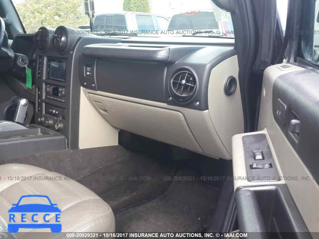 2005 Hummer H2 5GRGN23U85H132554 image 4