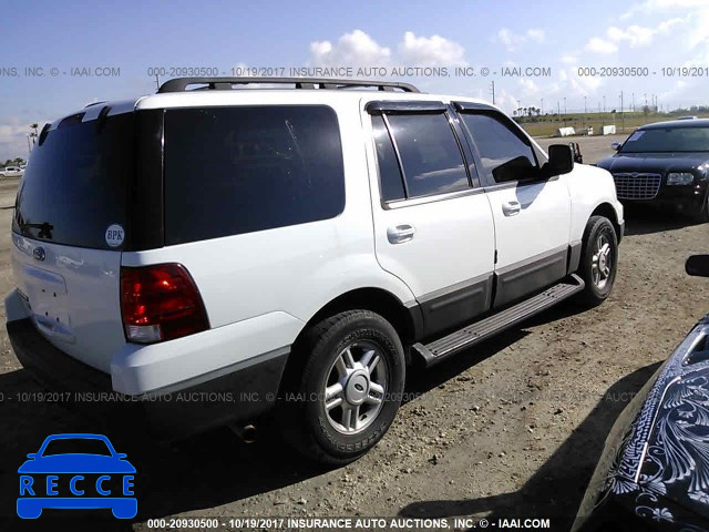 2005 Ford Expedition 1FMPU16575LA82645 image 3