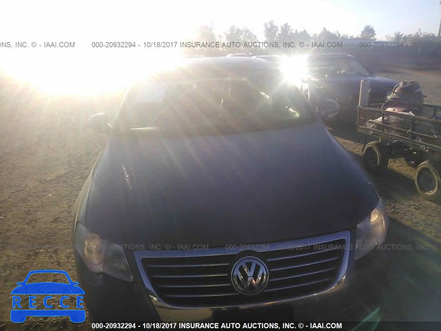 2008 Volkswagen Passat WVWAK73C78E145452 image 5