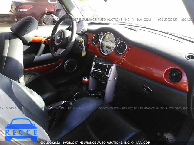 2005 MINI COOPER WMWRF335X5TF63030 image 4