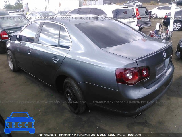 2008 Volkswagen Jetta 3VWRZ71K48M087493 image 2