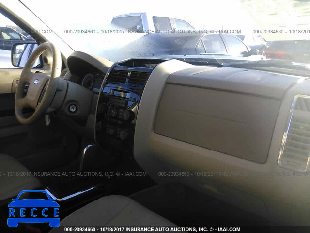 2010 Ford Escape 1FMCU0EG6AKD18584 Bild 4