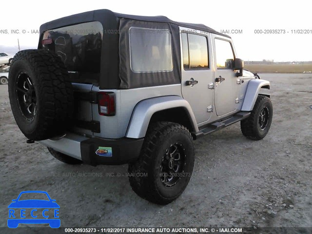 2014 Jeep Wrangler Unlimited SAHARA 1C4BJWEG1EL165611 зображення 3