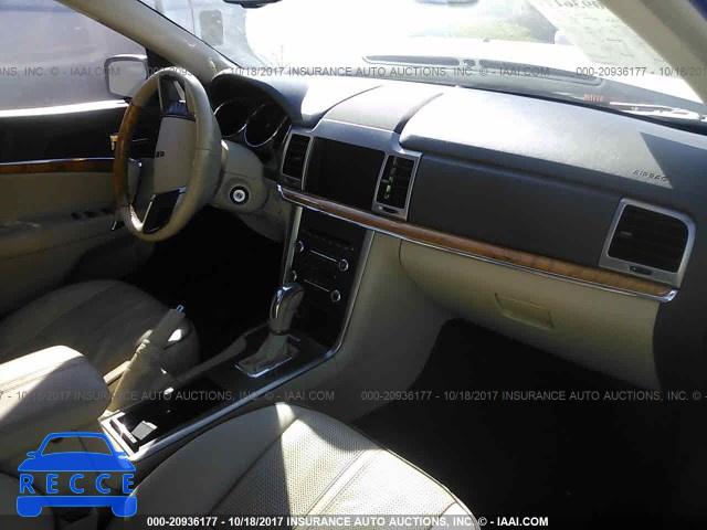 2010 Lincoln MKZ 3LNHL2JC1AR615555 зображення 4