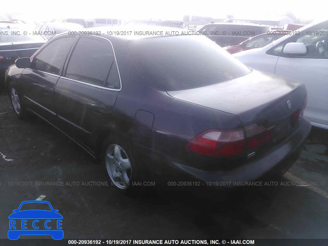 1998 Honda Accord 1HGCG1652WA008980 image 2