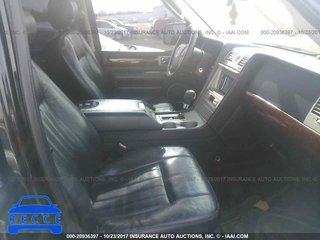 2003 Lincoln Navigator 5LMFU28RX3LJ41229 зображення 4