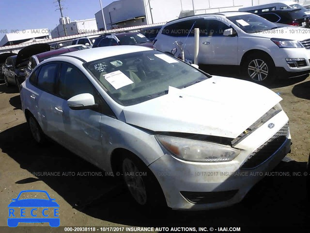 2017 FORD FOCUS SE 1FADP3F2XHL247873 image 0