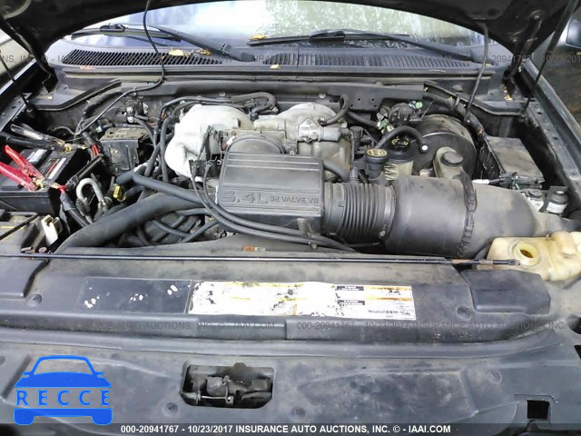 2001 Lincoln Navigator 5LMFU28R21LJ19092 image 9