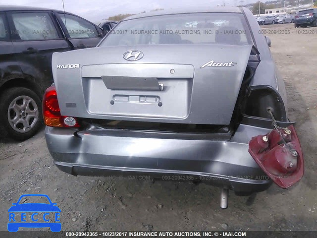 2005 Hyundai Accent GL KMHCG45C65U597833 image 5