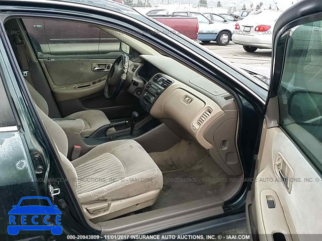 1998 Honda Accord 1HGCG5648WA119483 зображення 4