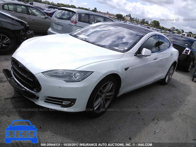 2013 Tesla Model S 5YJSA1CG3DFP22462 зображення 1