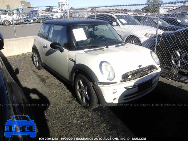 2005 Mini Cooper WMWRC33465TJ67268 image 0