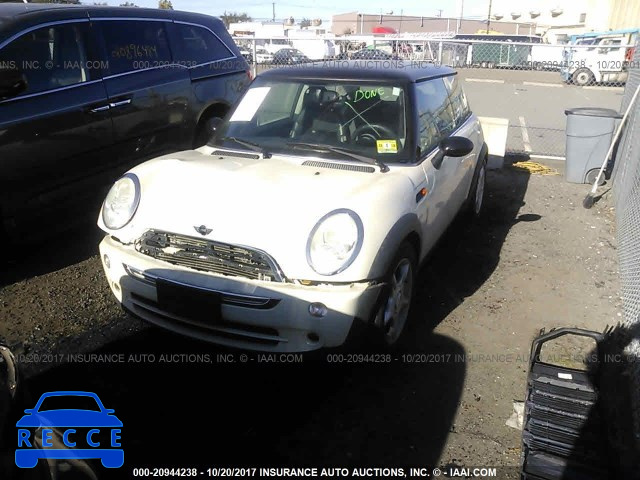 2005 Mini Cooper WMWRC33465TJ67268 image 1