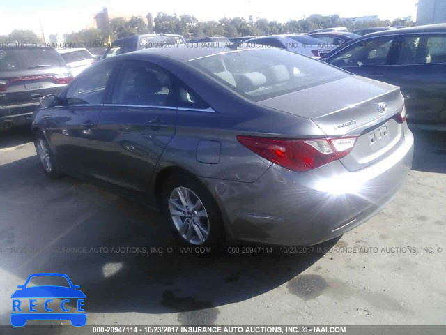 2011 Hyundai Sonata 5NPEB4AC0BH126834 image 2