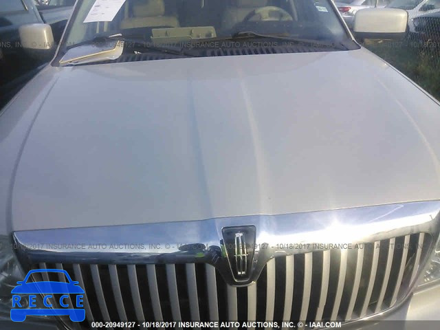 2006 Lincoln Navigator 5LMFU27586LJ05588 image 9