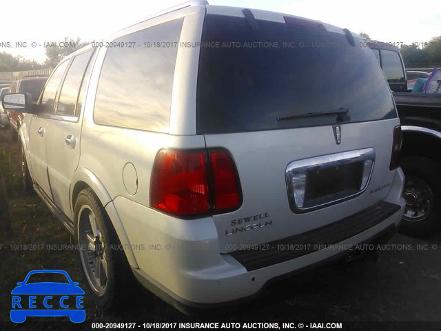 2006 Lincoln Navigator 5LMFU27586LJ05588 Bild 2