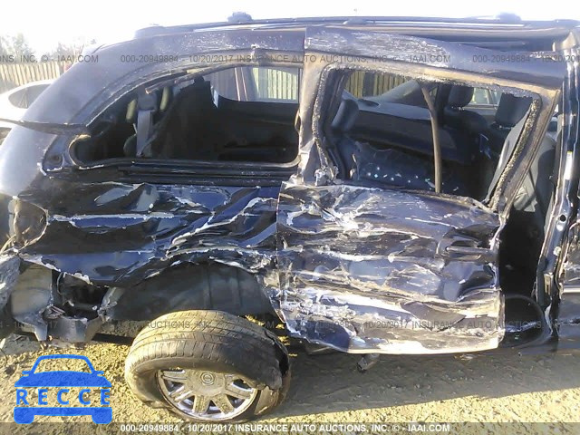 2003 Chrysler Town and Country 2C8GP64L03R369273 image 5