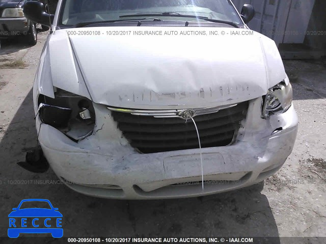 2007 Chrysler Town and Country 2A4GP54L77R242886 image 5