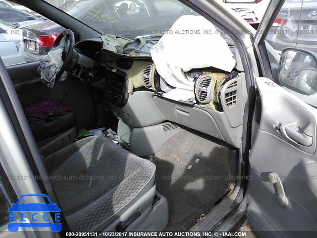 2000 Chrysler Voyager 2C4FJ25B4YR853855 image 4