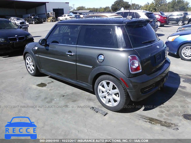 2011 Mini Cooper S WMWSV3C58BTY14950 image 2