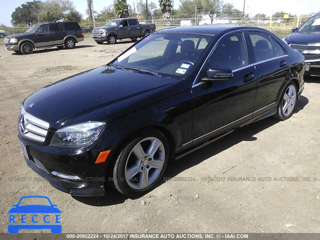 2011 Mercedes-benz C 300 WDDGF5EB2BA463524 image 1