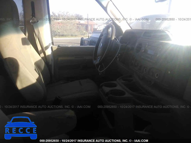 2013 Ford Econoline E350 SUPER DUTY WAGON 1FBNE3BL0DDA27735 image 4