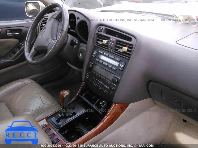 2000 Lexus GS 300 JT8BD68S6Y0108851 Bild 4