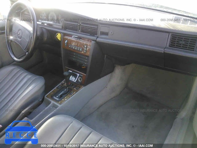 1992 Mercedes-benz 190 E 2.6 WDBDA29D9NF918218 image 4