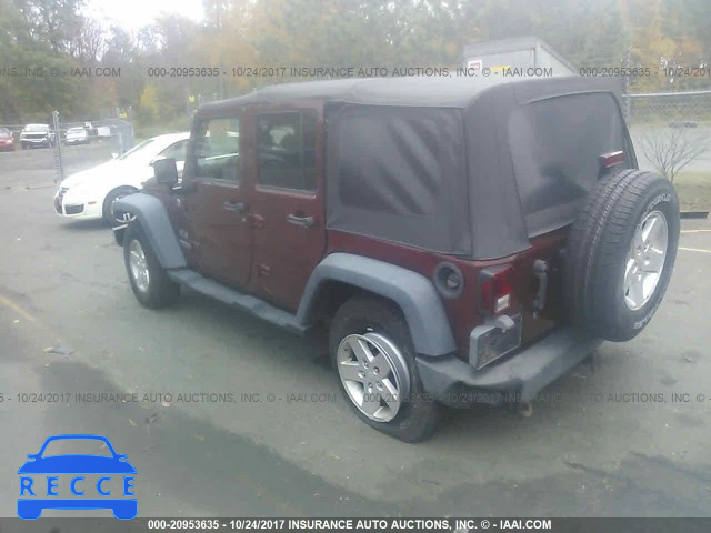 2009 Jeep Wrangler Unlimited 1J8GA39179L743431 Bild 2