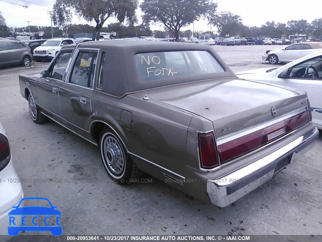 1985 Lincoln Town Car 1LNBP96F2FY633156 image 2
