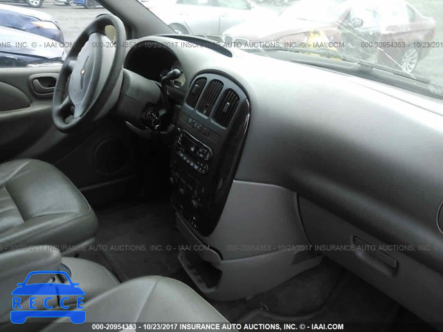 2003 Chrysler Town & Country LXI 2C4GT54L03R146884 image 4
