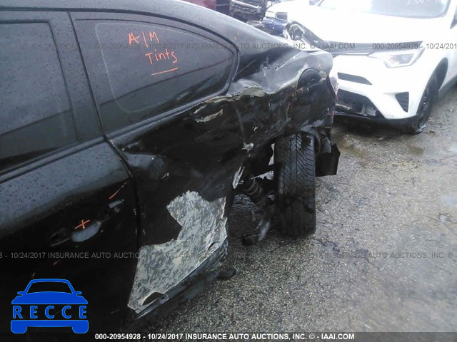 2006 Scion TC JTKDE177160128907 image 5