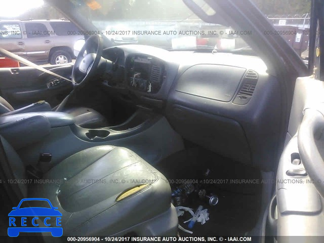 1999 Ford Expedition 1FMRU1863XLA33329 image 4