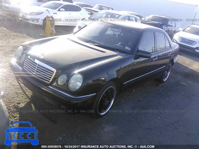 1998 Mercedes-benz E 320 WDBJF65F3WA625965 зображення 1