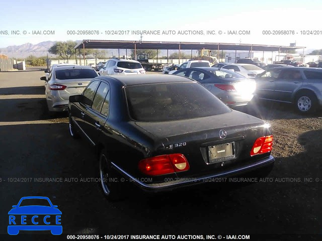 1998 Mercedes-benz E 320 WDBJF65F3WA625965 image 2