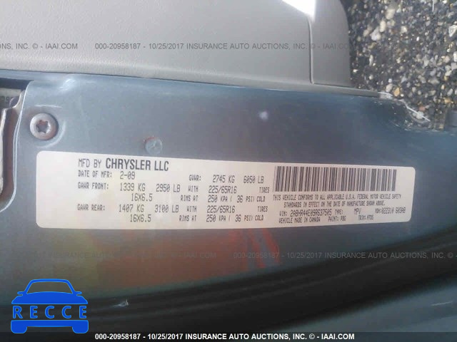 2009 CHRYSLER TOWN and COUNTRY 2A8HR44E09R637505 image 8