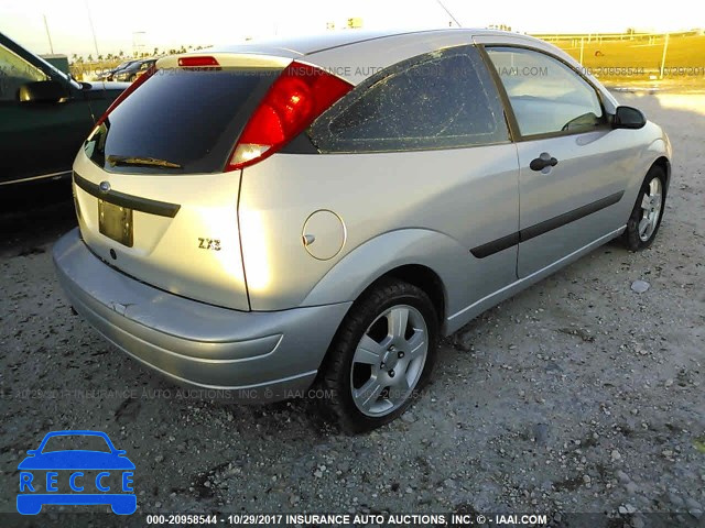 2003 Ford Focus ZX3 3FAFP31Z13R176389 зображення 3