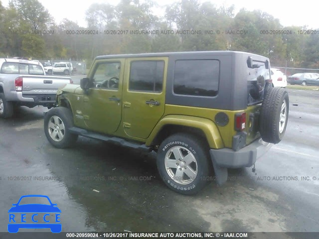 2008 Jeep Wrangler Unlimited SAHARA 1J4GA59108L576339 image 2